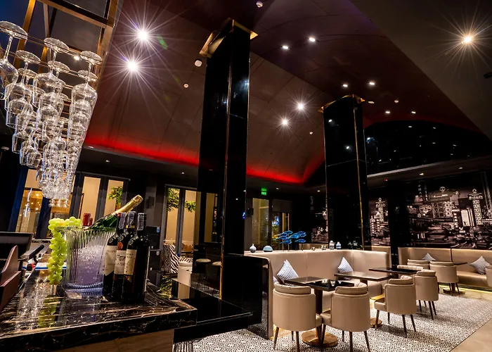 Divalux & Bangkok, Suvarnabhumi Airport-free Shuttle Hotel Bangkok