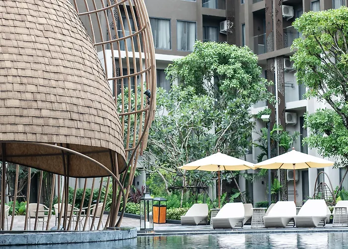 Divalux & Bangkok, Suvarnabhumi Airport-free Shuttle Hotel