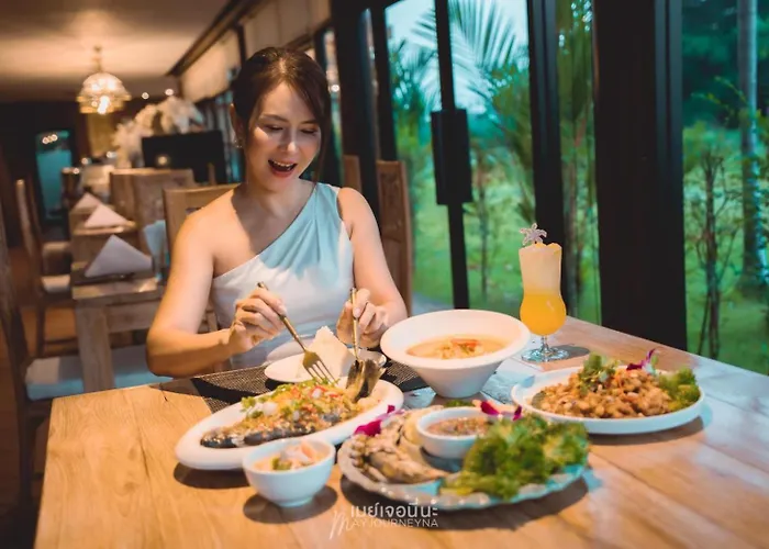 Divalux & Bangkok, Suvarnabhumi Airport-free Shuttle Hotel