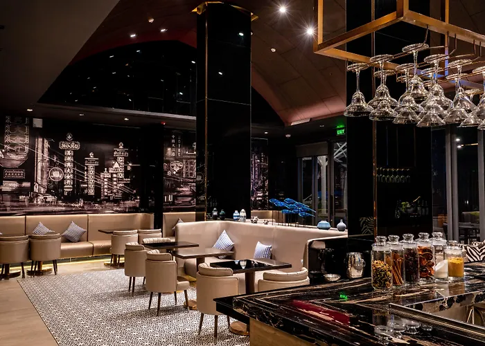Hotel Divalux & Bangkok, Suvarnabhumi Airport-free Shuttle